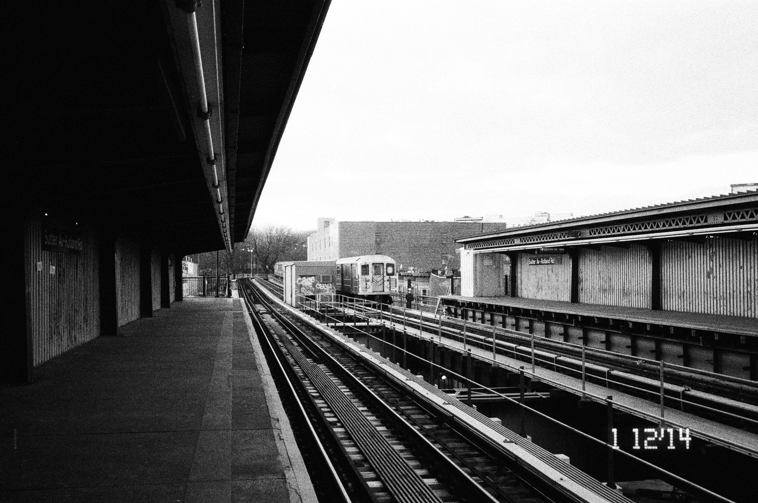 brownsville_east_new_york_city_january_train_station_2014